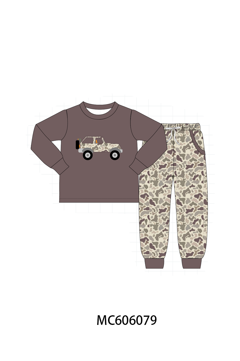 PO95 Mocha brown camouflage adventure applique collection